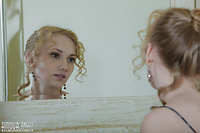 Blonde like warm water