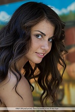 Erotic nude female naked erotica girl pictures