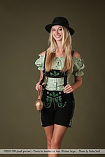 Erotic girls in female free sexy pictures of sexy topless girls